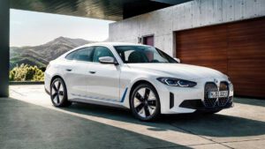 BMW unveils cheaper i4 electric sedan with smaller battery