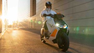 BMW to end i3 production, but about to unveil an electric motorcycle
