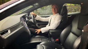 “Impossible:” Tesla Model S does 400,000km on one set of brake pads