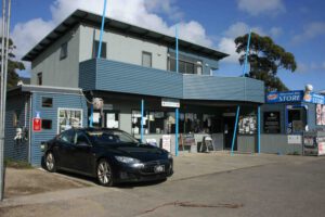 Wineries, restaurants, zoos and museums targeted for 1,500 destination chargers