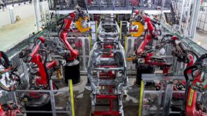 Biden sets 50% electric vehicle target for 2030, but bizarrely snubs Tesla