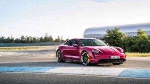 New Porsche Taycan offers cult colors, better range and faster charging