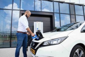 EDF and Nissan to launch vehicle-to-grid service for EV fleets