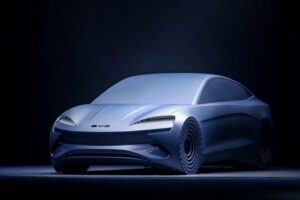 BYD promises 1,000km range in new EV platform and “Ocean-X” concept