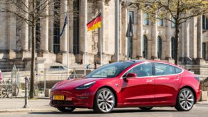 Germany fills $A500m program to help EV drivers install solar and batteries in hours