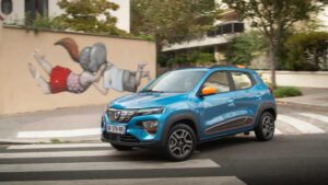 France to tackle EV affordability with leasing offer cheaper than weekly petrol bill