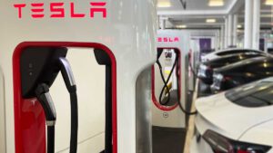 Tesla Supercharger spotted with credit card reader