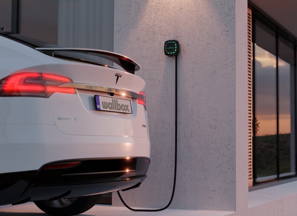 Jet Charge signs up first partner to roll out smart home EV chargers