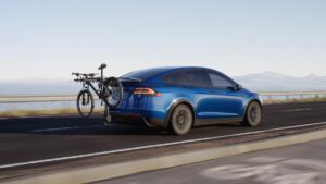 Tesla removes Model S and Model X pricing, extends Shanghai factory production halt