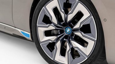 BMW to debut electric Neue Klasse platform on 3-Series in 2025