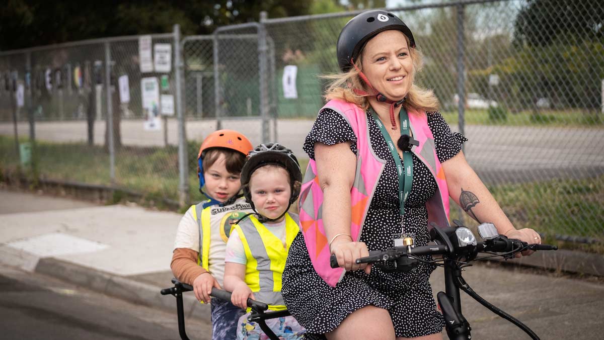 What it's like to lease a Lug & Carrie e-Cargo bike - Vimarsana News