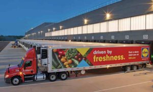 German retailer switches battery electric logistics fleet to green hydrogen fuel cell