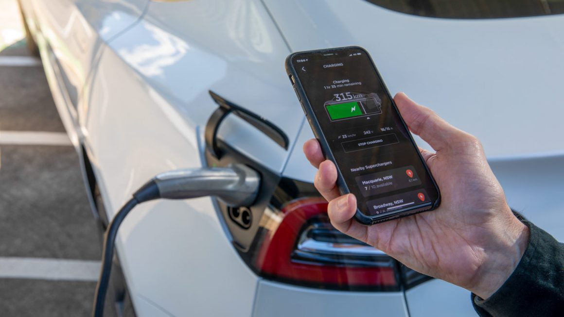 The NSW govenment will offer grants of up to $40,000 to support EV chargers at tourist sites (Image credit: DPIE).