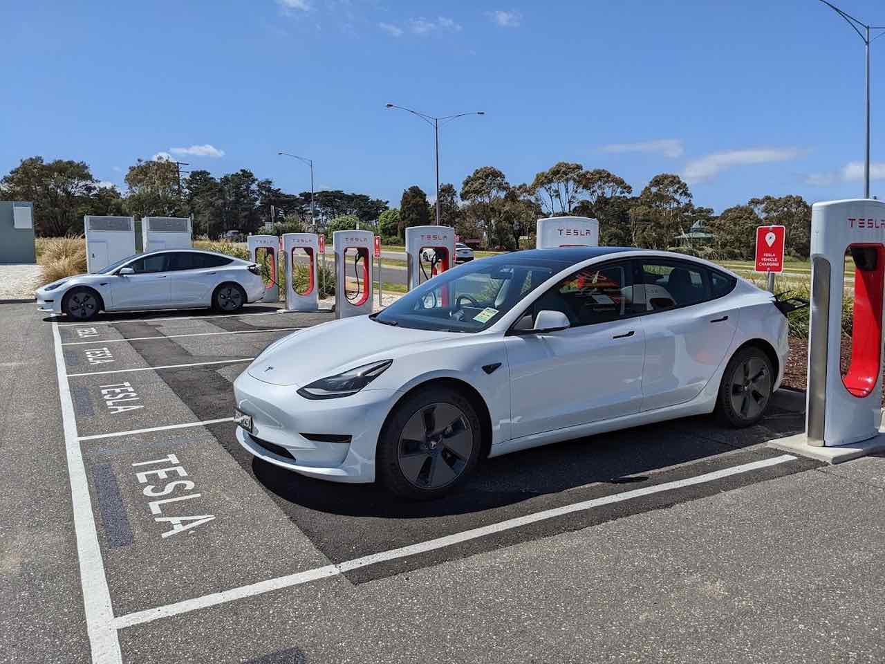 Faster Tesla Superchargers rolled out in new site deployments - Vimarsana News