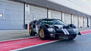 Conversion company Everrati reveals stunning electric Ford GT40 supercar specs