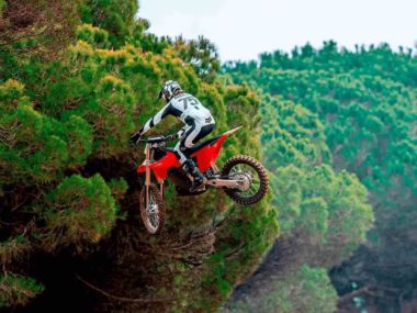 electric dirt bike stark varg