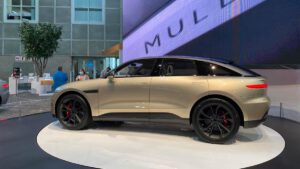 Mullen Five all-electric SUV patented in Australia