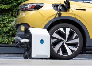 Suit-case sized portable EV charger wins Decarbonising Cities award