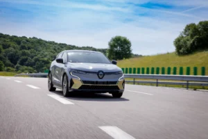 Renault joins EV price war by slashing $10,000 off driveway price of Megane E-Tech