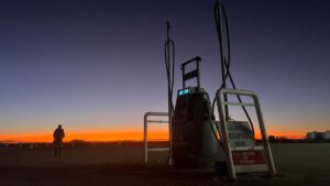 Video: Polestar 2 reaches Nullarbor Roadhouse