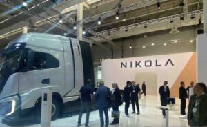 Video: The trucking industry goes electric