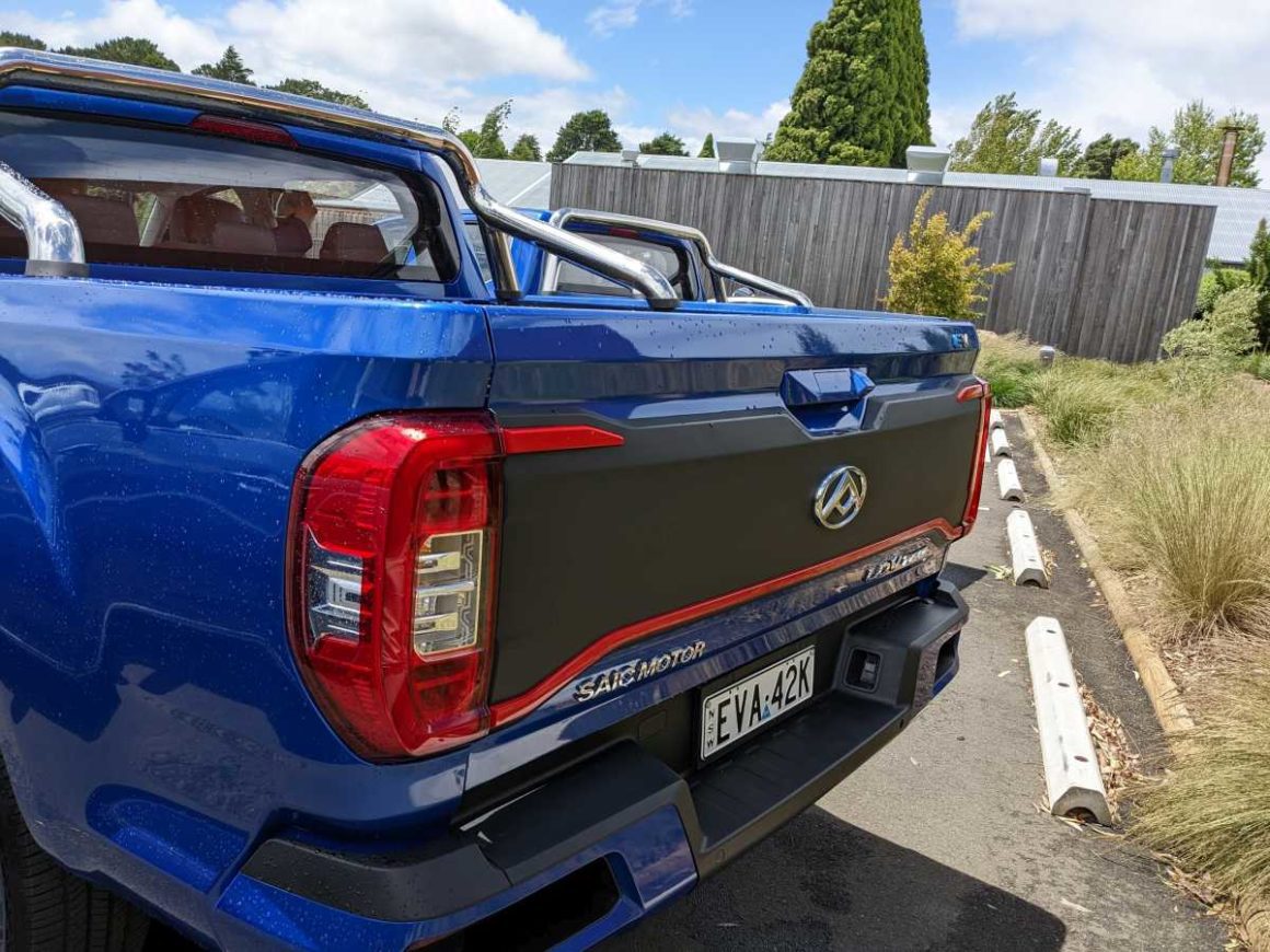 LDV eT60 Rear