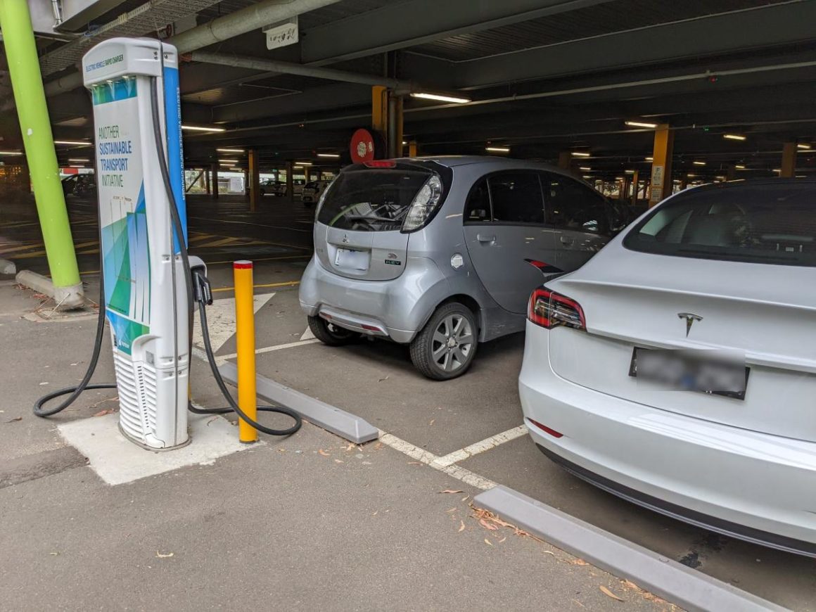 Mitsubishi MiEV Charging