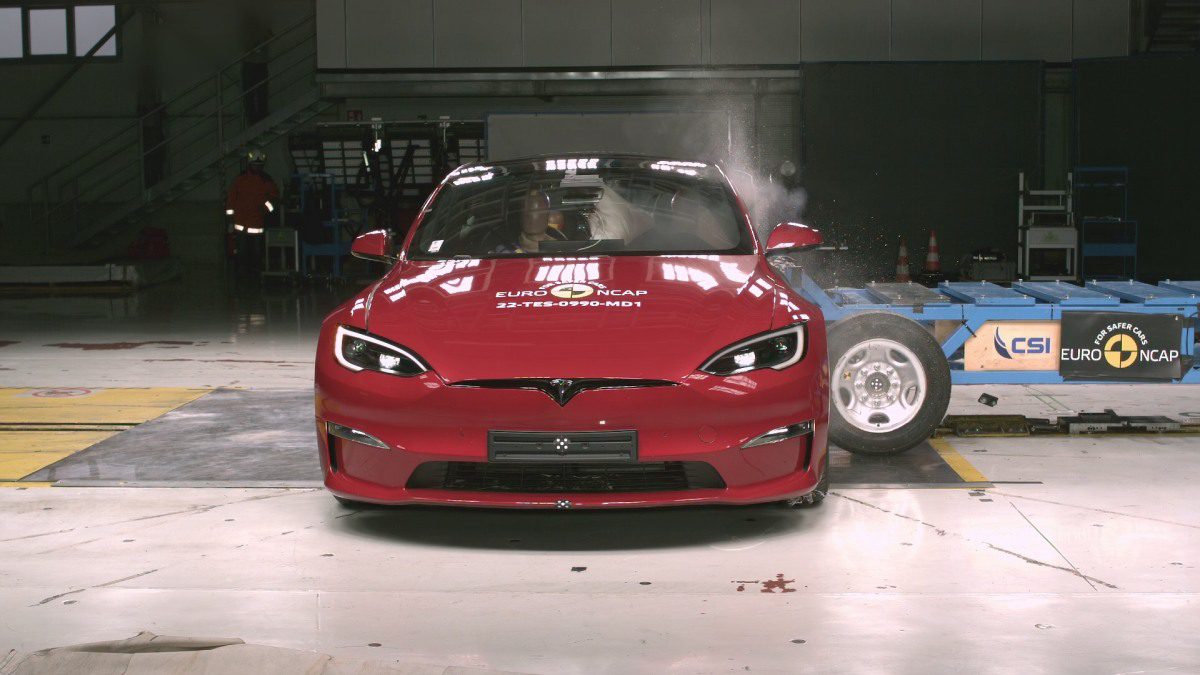 Newest Tesla Model S gets highest ever safety score from Euro NCAP