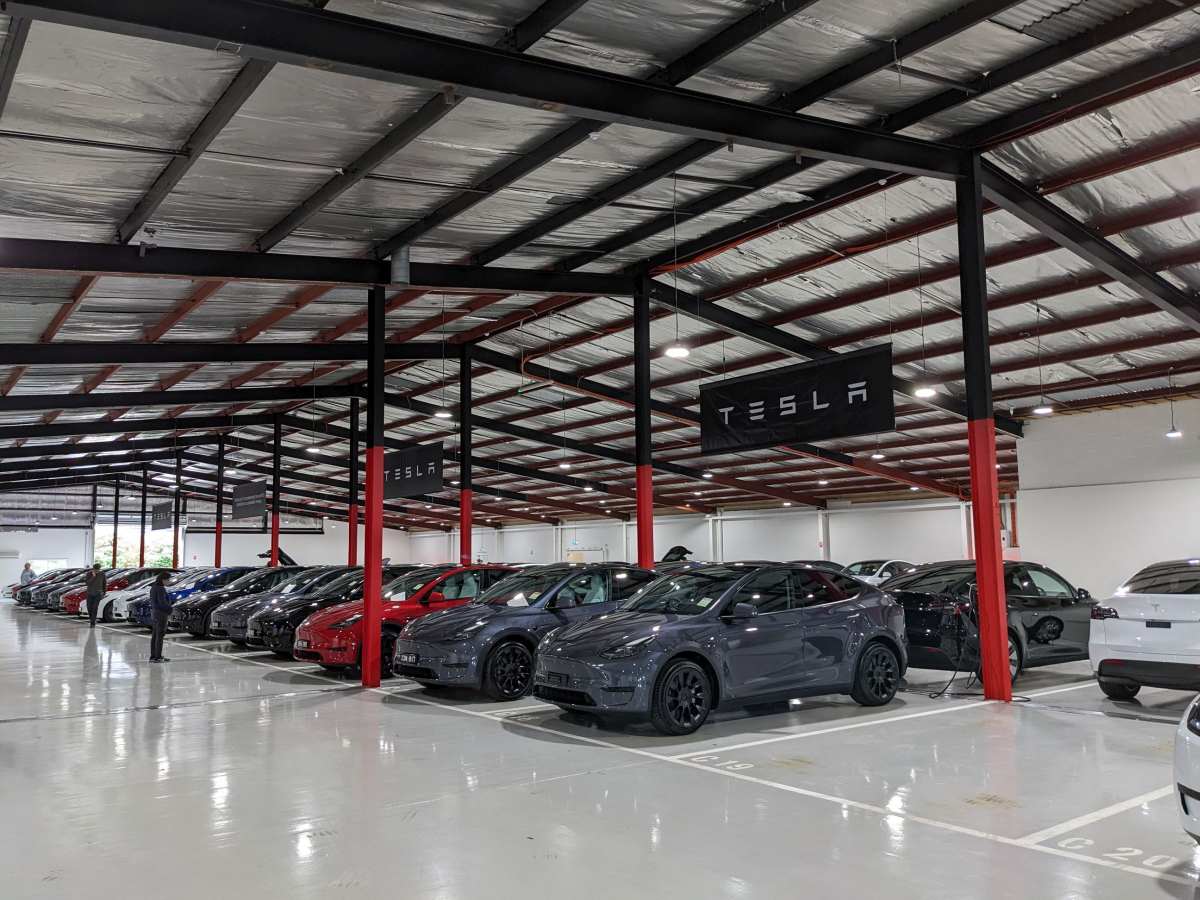 Tesla Mulgrave Nov 2022 Vehicles Parked Gery