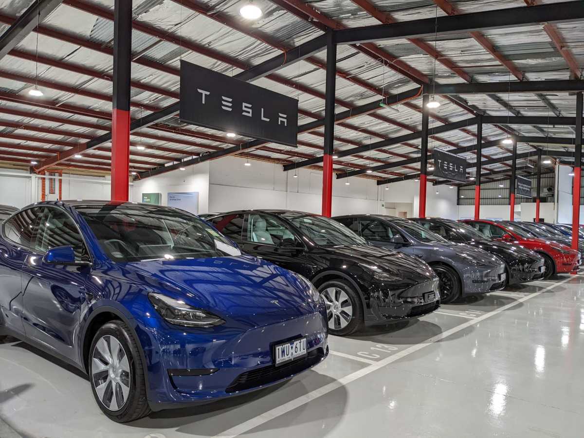 Available Tesla Model 3 stock now building in Australia - Vimarsana News