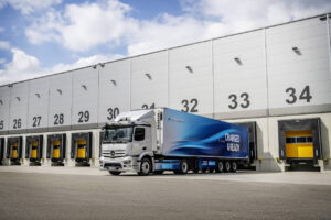 Australian logistics group takes delivery of its first electric prime mover