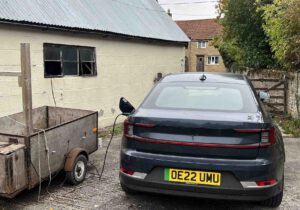 Electric vehicles take 16.9 pct share of new car market in UK, Model Y leads