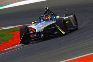More power, less battery, “attack” charging: Race season tests cutting edge EV technology
