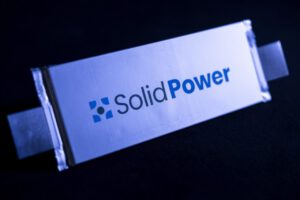 BMW to build first demonstrator EV with solid state batteries by 2025