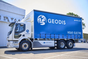 Volvo makes its first commercial delivery of medium duty electric truck in Australia
