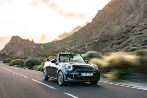 Mini to make limited edition of world first all electric convertible