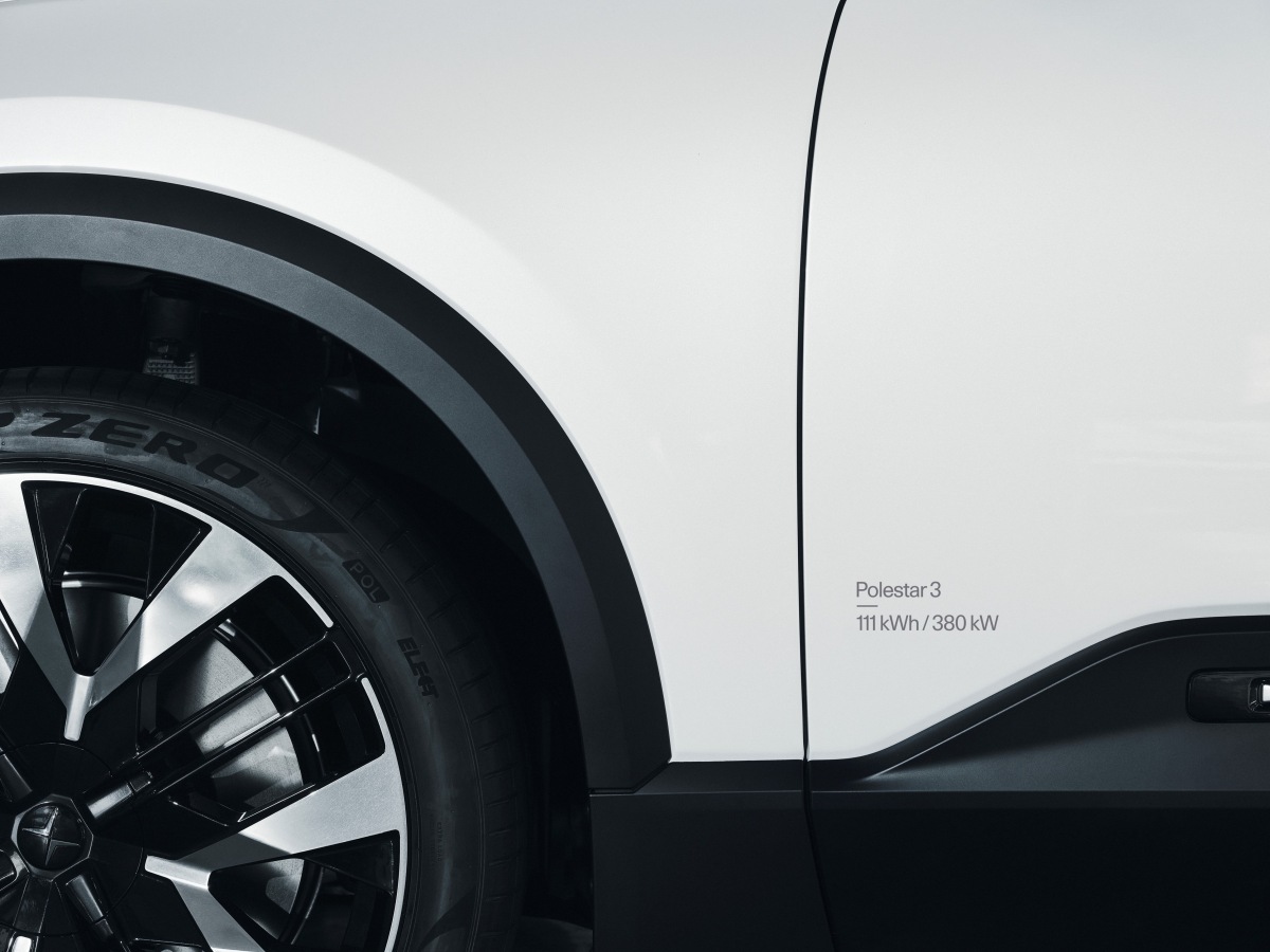 Polestar 3 Rear Side Vehicle Specs