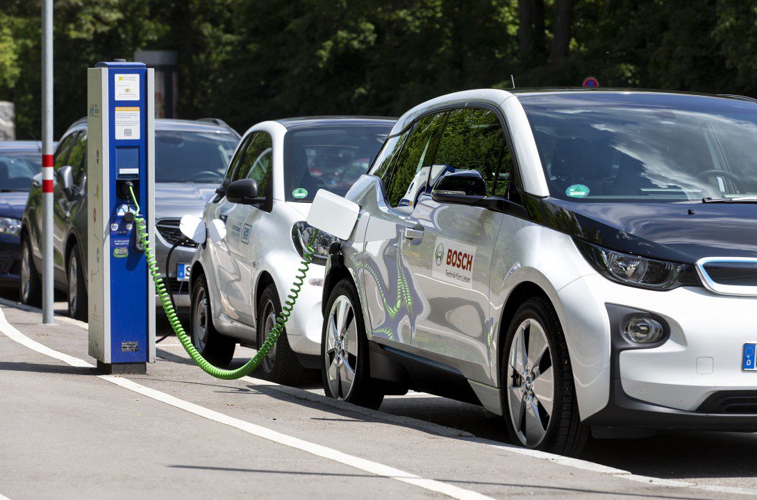 Good incentives drive quadrupling of EV market share in Western Europe - Vimarsana News