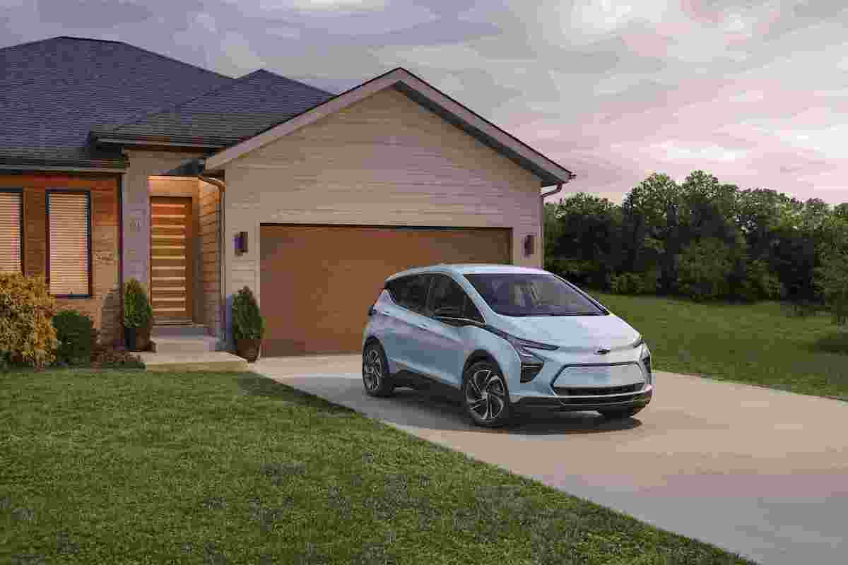 Who would've guessed? Range anxiety drops after an EV purchase! - Vimarsana News