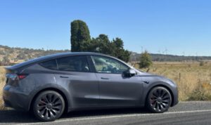 Tesla’s local inventory boosted as more ships arrive with new EVs