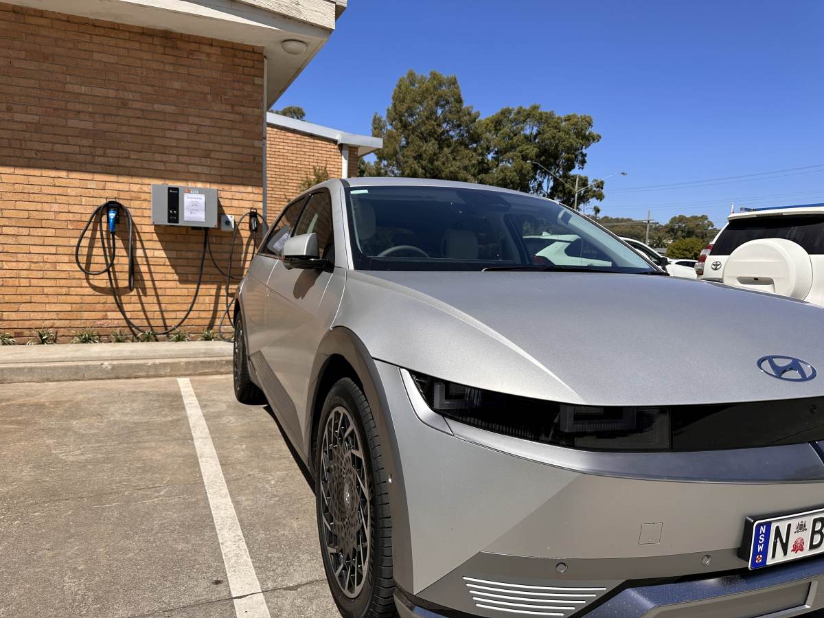 Australia needs more EV chargers to support regional tourism - Vimarsana News