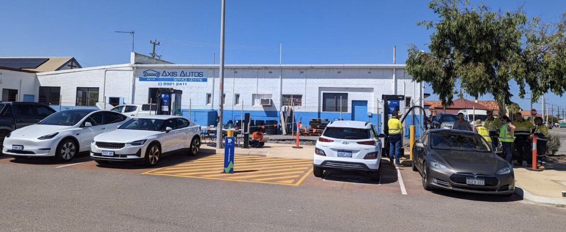 Full House at the First Test-Charge with four EVs charging simultaneously