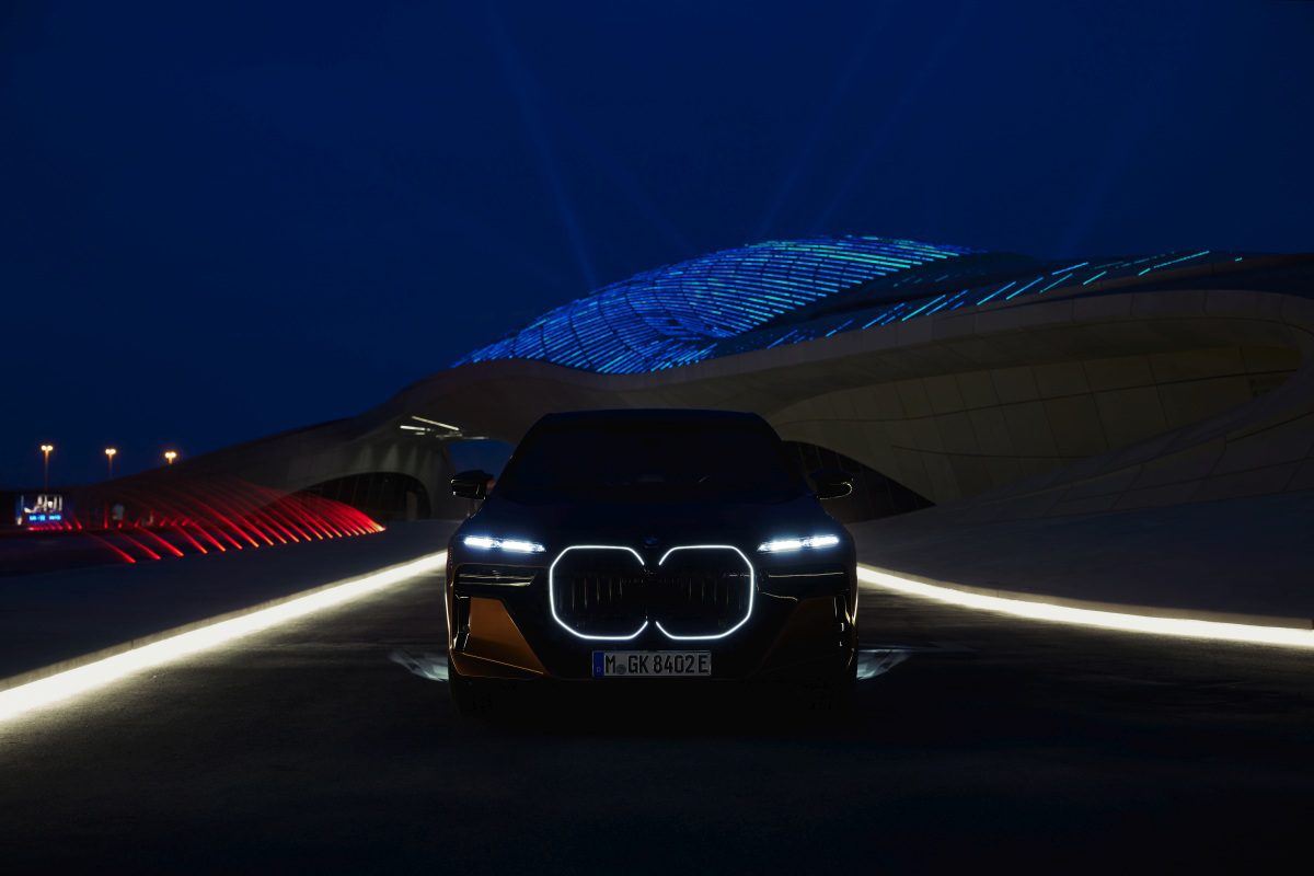 BMW i7 M70 Night