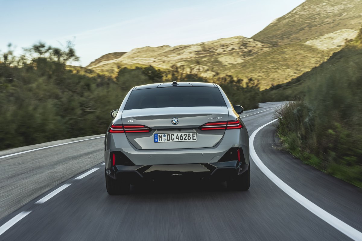 BMW i5 Rear
