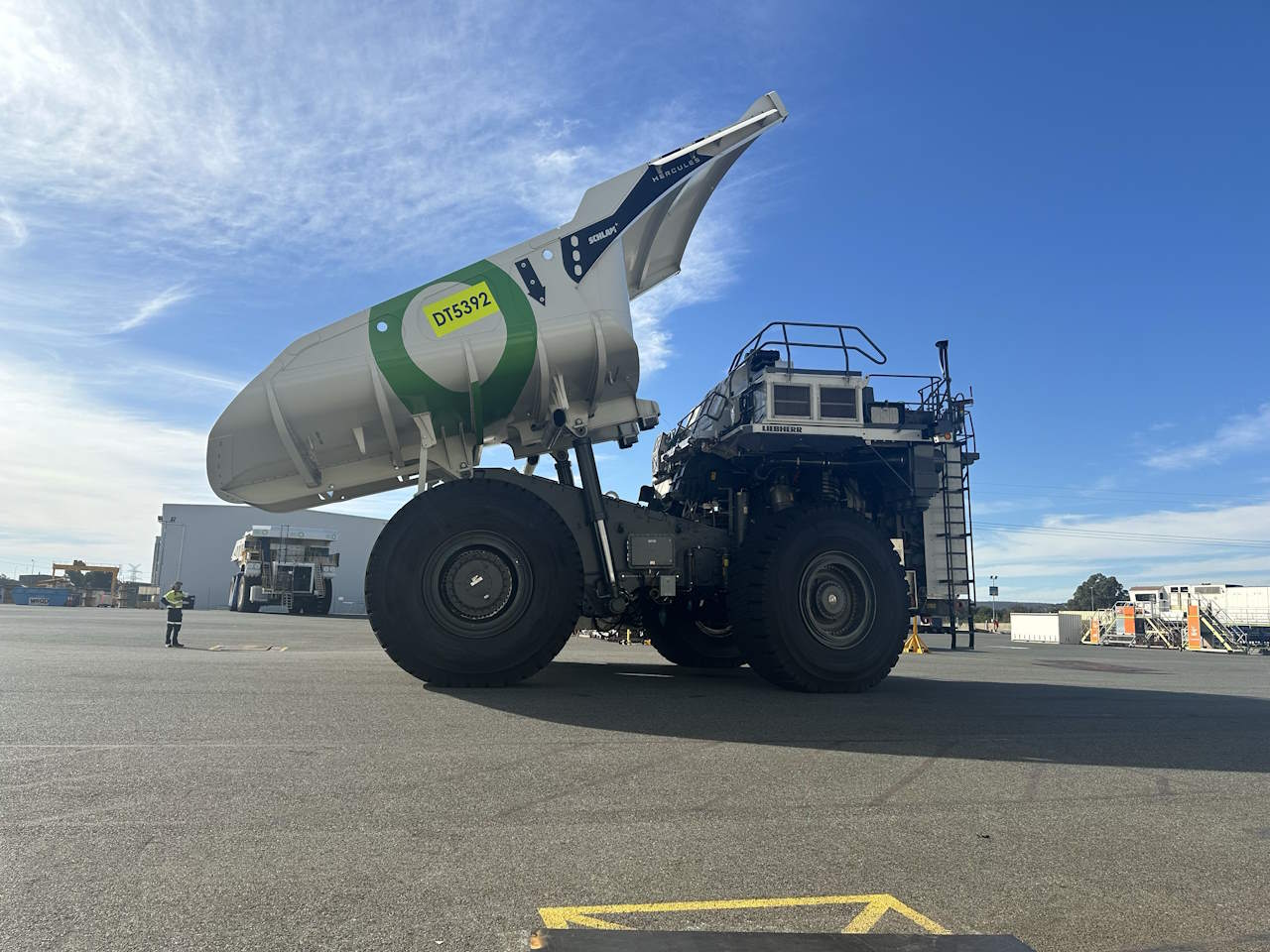 Fortescue Tests Hydrogen-Powered Haul Truck 'Europa' for Zero Emissions in Pilbara