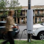 Kerbside EV chargers must be treated like traffic lights to smooth electric car take-up, study finds