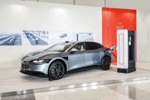 Zeekr announces world first 1,200 kW ultra-fast charger, trumping BYD’s megawatt milestone