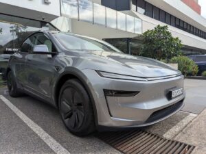 Tesla opens test drives of the new Model Y nationwide