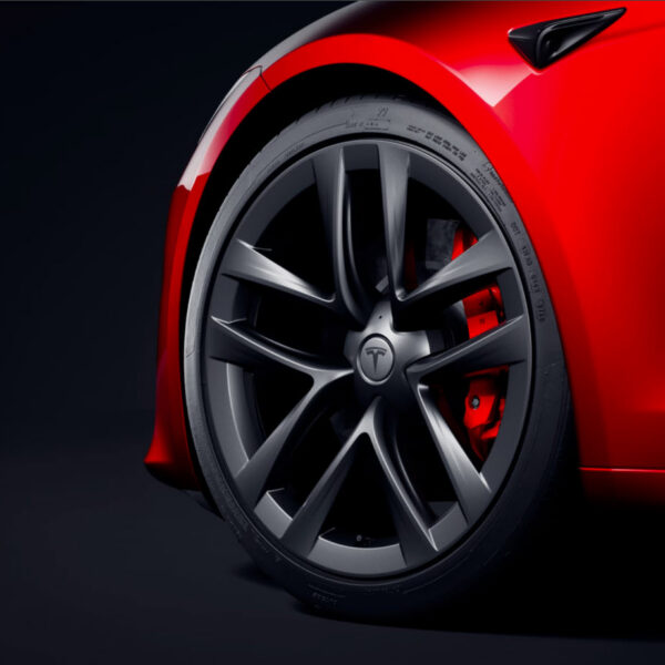 Reader’s Question: Should I choose the unfashionable tyre option for my EV?