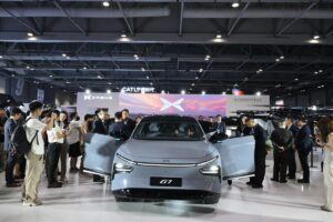 New Xpeng G7 EV clocks up more than 10,000 orders in just one hour